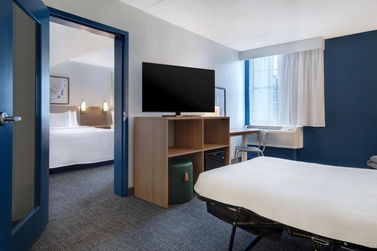 Spark By Hilton Rochester University Area Exterior photo